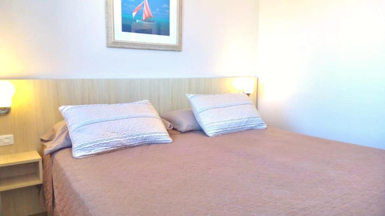Rooi Santo Residence Palm Beach Zewnętrze zdjęcie