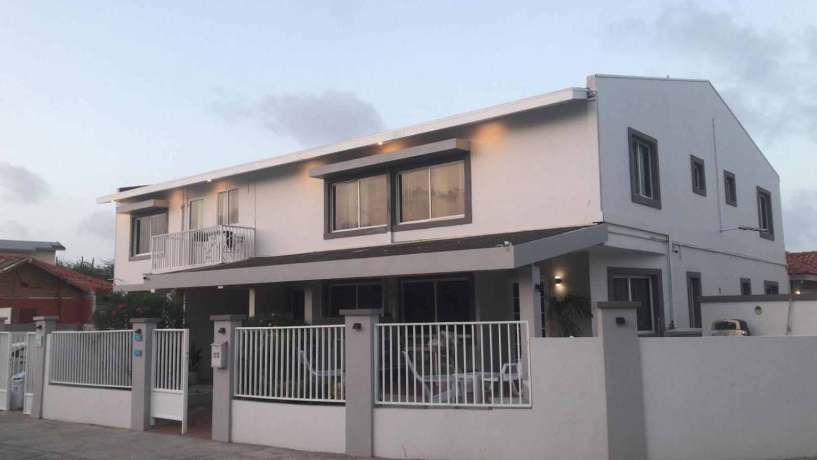 Rooi Santo Residence Palm Beach Zewnętrze zdjęcie